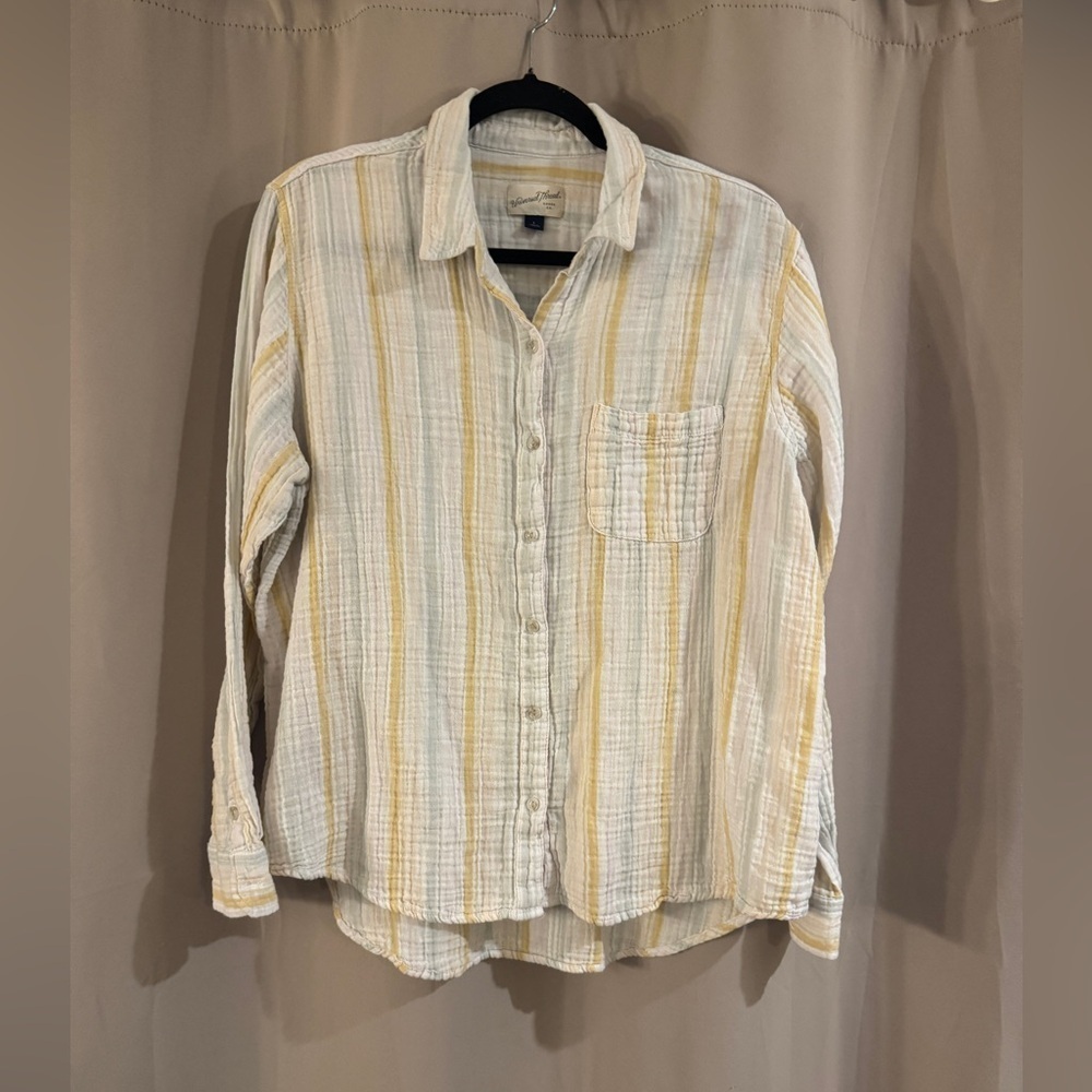 Women’s Universal Thread Buttons Up Top